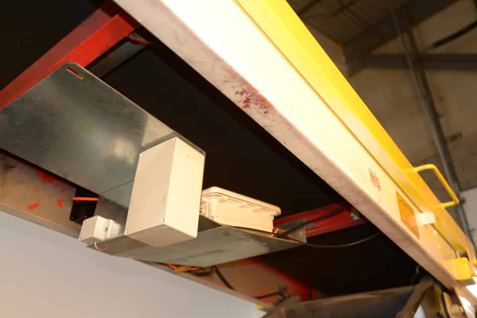 Innovative RAIN RFID Reader Designed to Fit Under Belt Loader