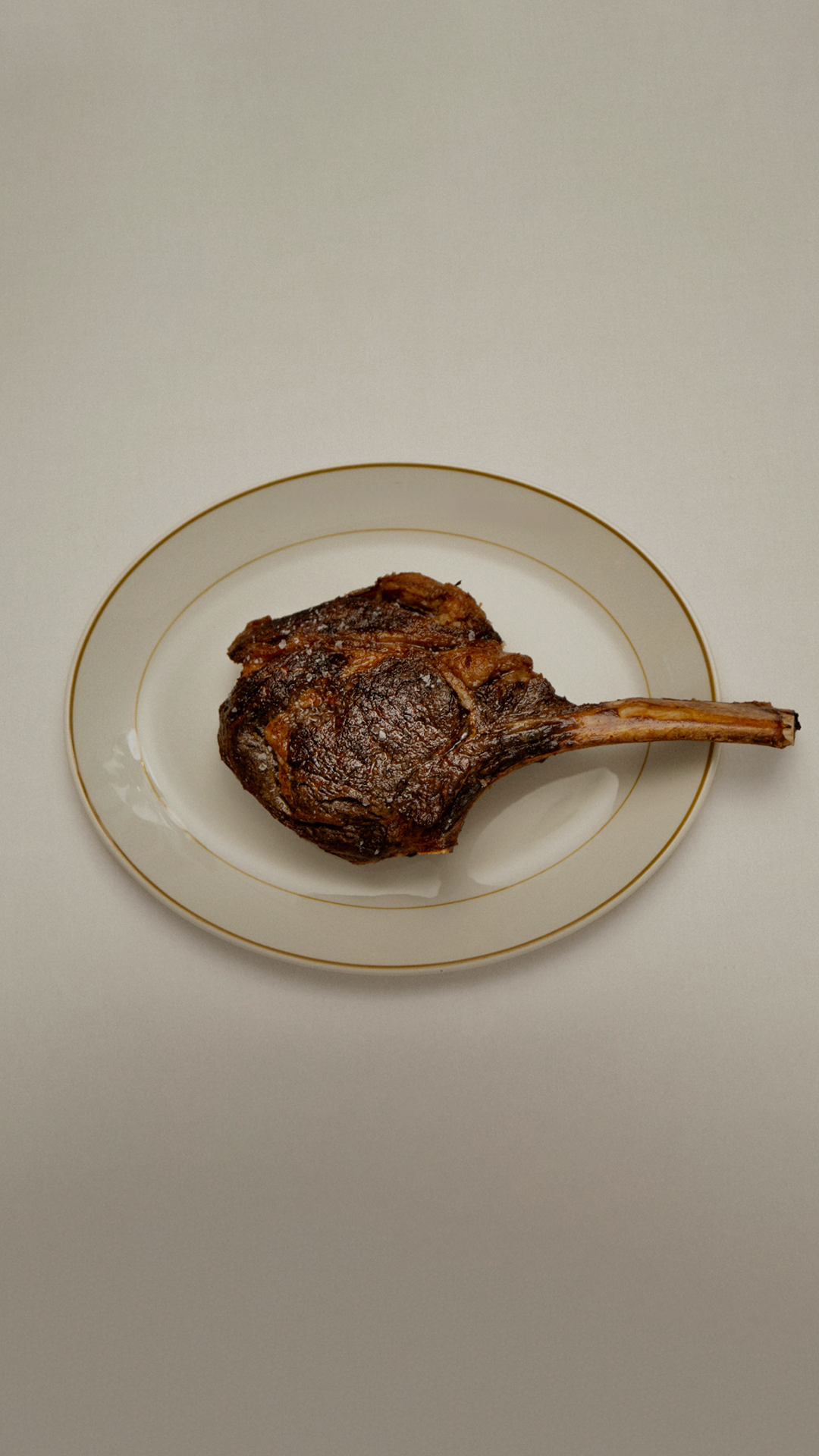 Petit Bistro Bg Subsite Centered Mobile