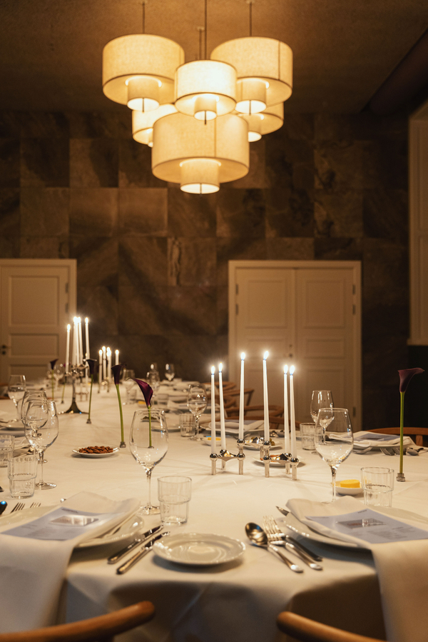 Villapostxpieces Dec25 09