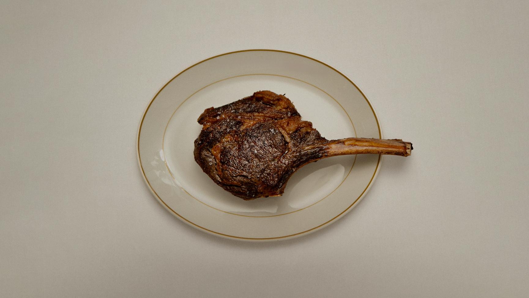 Petit Bistro Bg Subsite Centered